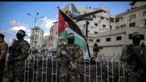 Hamas, Gazze'de ateşkes ve esir takası anlaşması müzakereleri kapsamında silah bırakmayı kabul ettiklerine ilişkin iddialara cevap olarak İsrail işgali devam ettiği sürece silah sahibi olmalarının ulusal ve yasal bir hak olduğunu belirtti.