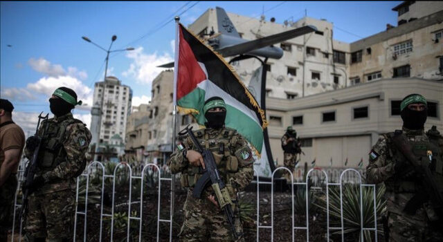 Hamas’tan yeni açıklama: İşgal devam ettiği sürece silahlanacağız